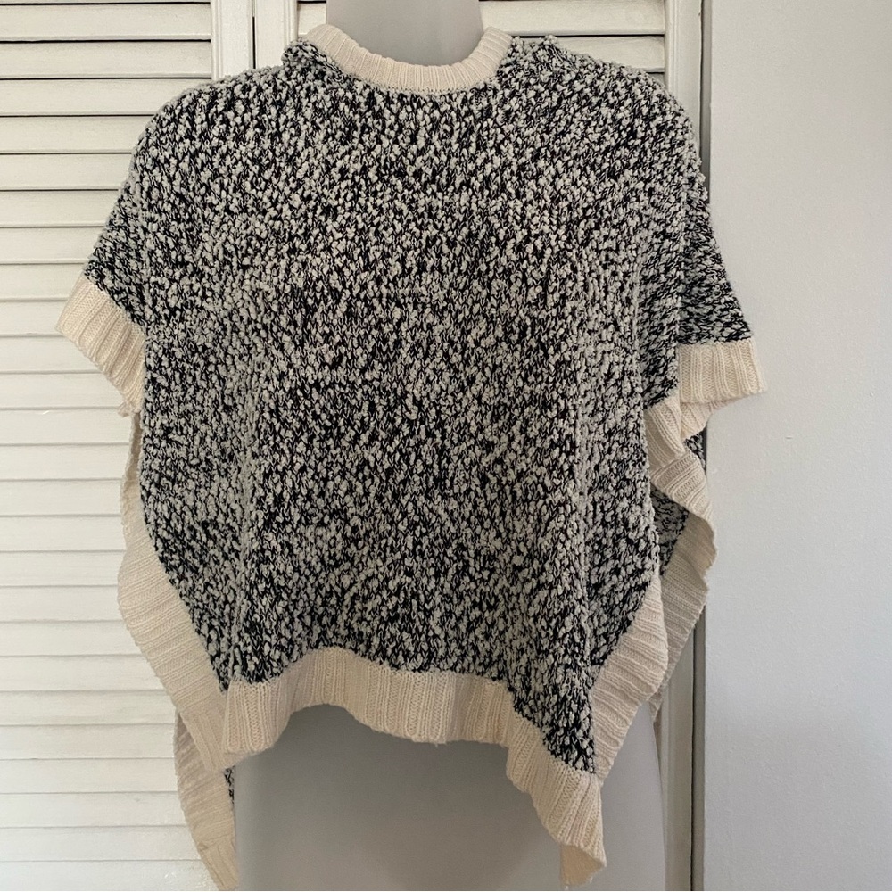 Black and Cream Chunky Knit Poncho
